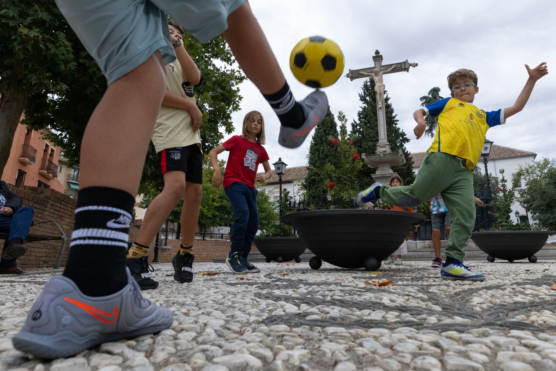«Le pido al Cristo de los Favores que quite los maceteros para volver a jugar al fútbol»